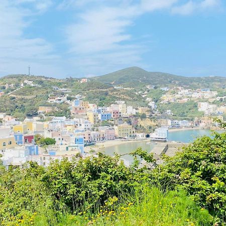 Casa Ninetta - Immobilevante Ponza Ngoại thất bức ảnh