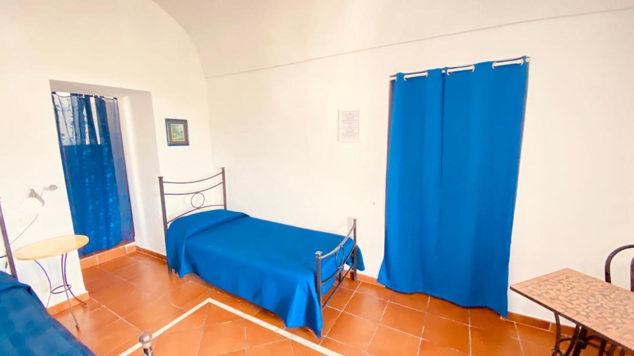 Casa Ninetta - Immobilevante Ponza Ngoại thất bức ảnh