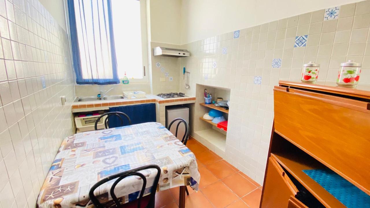 Casa Ninetta - Immobilevante Ponza Ngoại thất bức ảnh