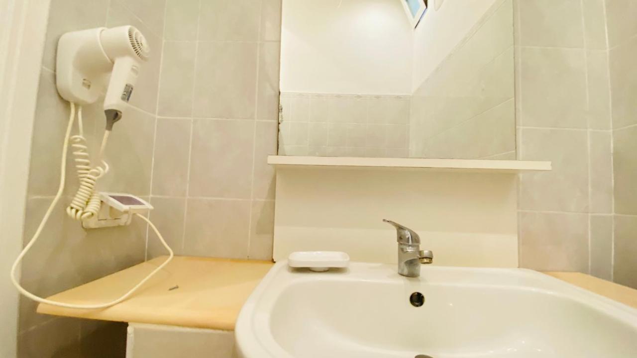 Casa Ninetta - Immobilevante Ponza Ngoại thất bức ảnh