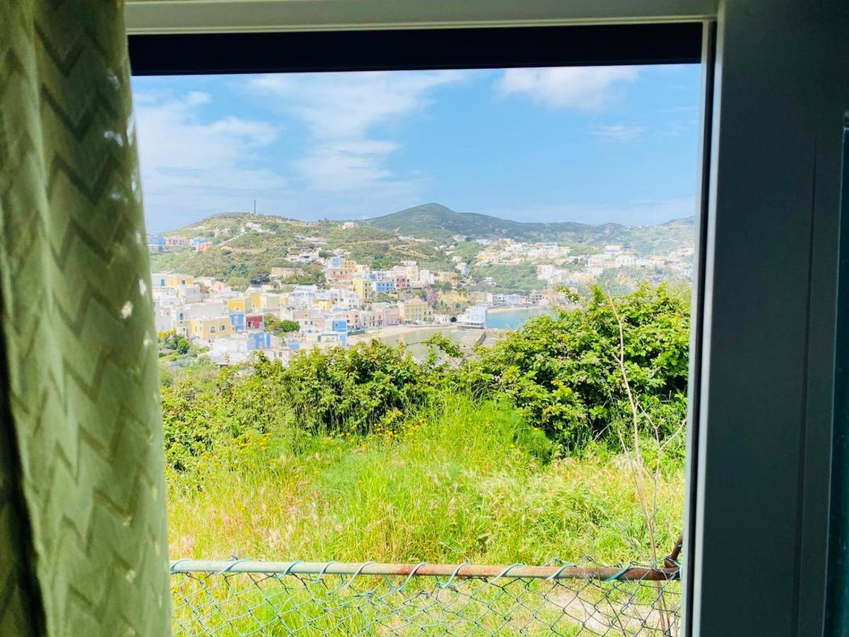 Casa Ninetta - Immobilevante Ponza Ngoại thất bức ảnh