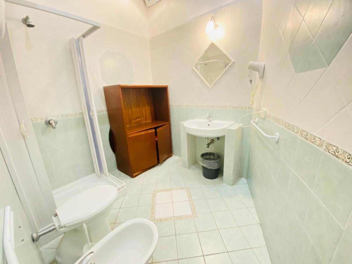 Casa Ninetta - Immobilevante Ponza Ngoại thất bức ảnh
