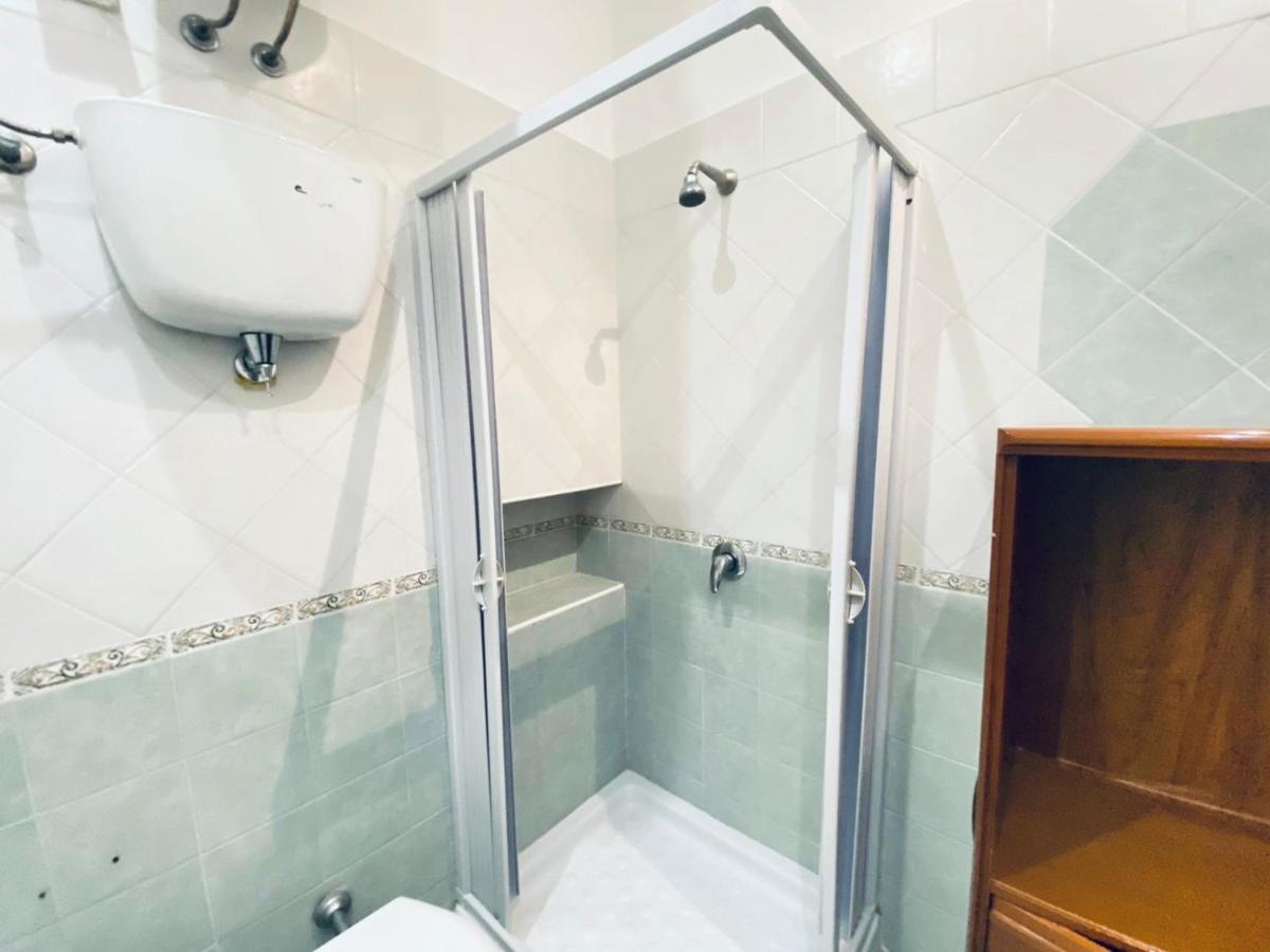 Casa Ninetta - Immobilevante Ponza Ngoại thất bức ảnh